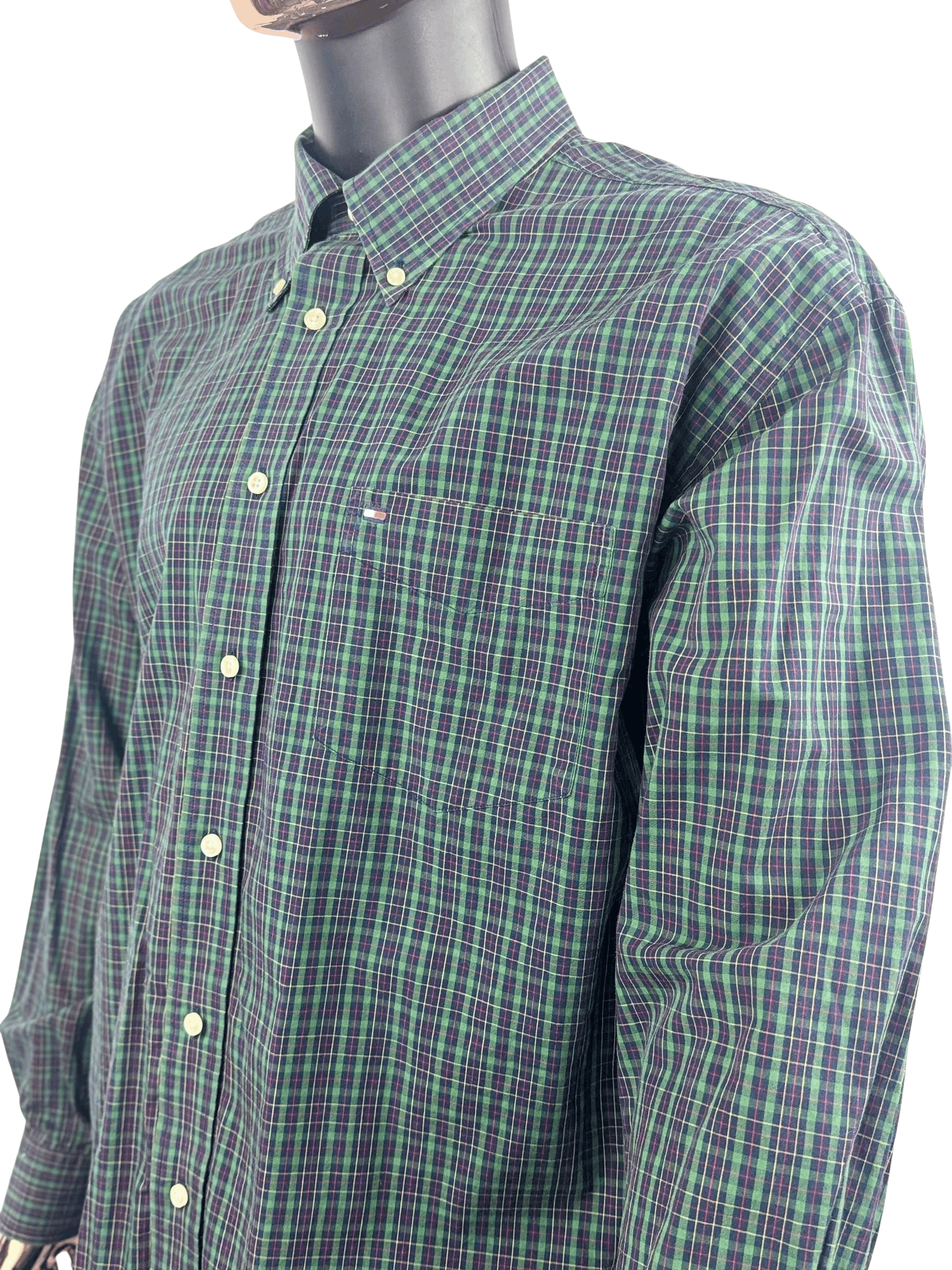 Tommy Hilfiger VTG Tommy Hilfiger Regular Fit Plaid Stretch Oxford Shirt Size US XL / EU 56 / 4 - 1 Thumbnail
