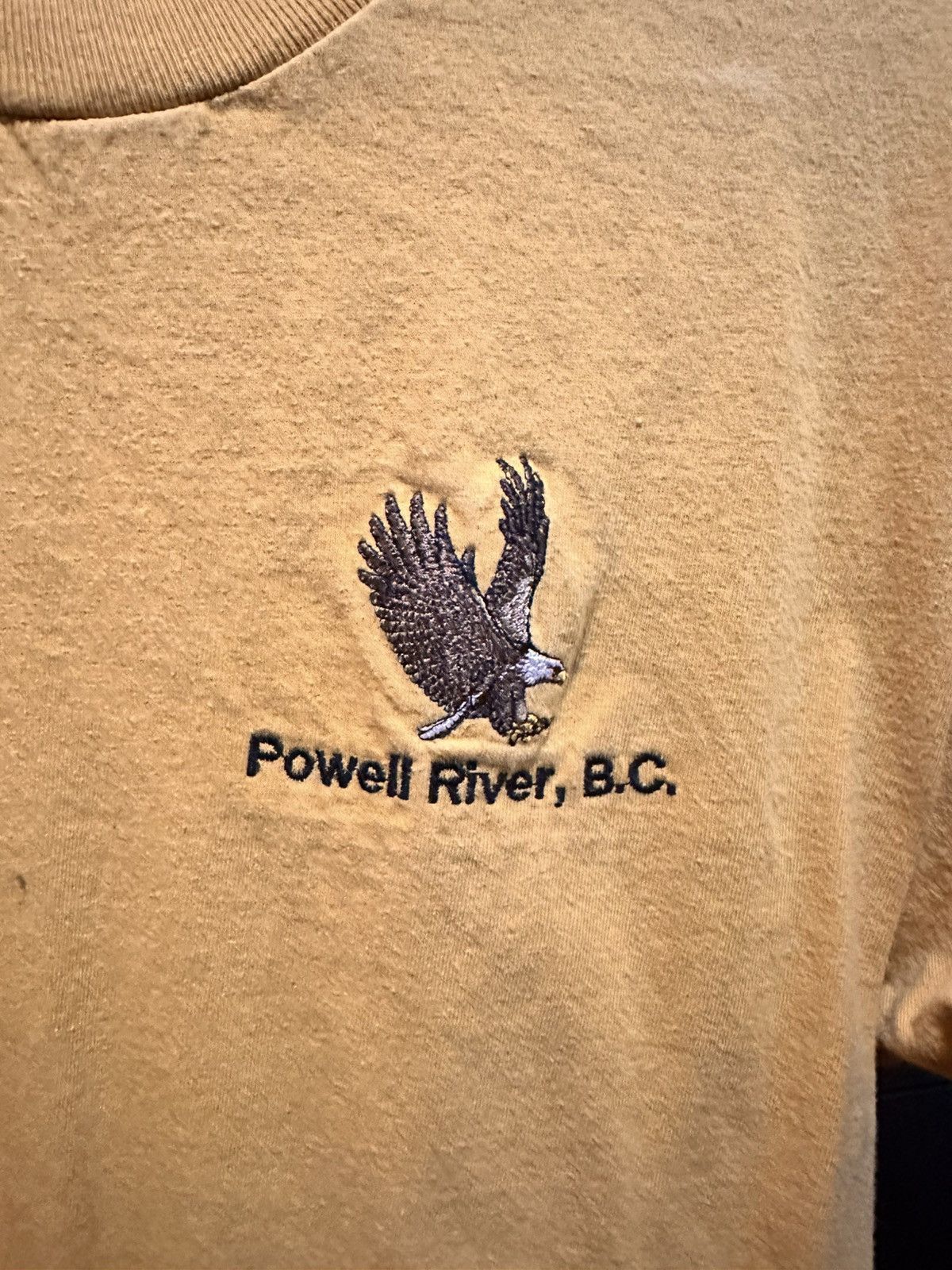 Gildan × Vintage Vintage Powell River British Columbia Tee Shirt Size US M / EU 48-50 / 2 - 3 Thumbnail