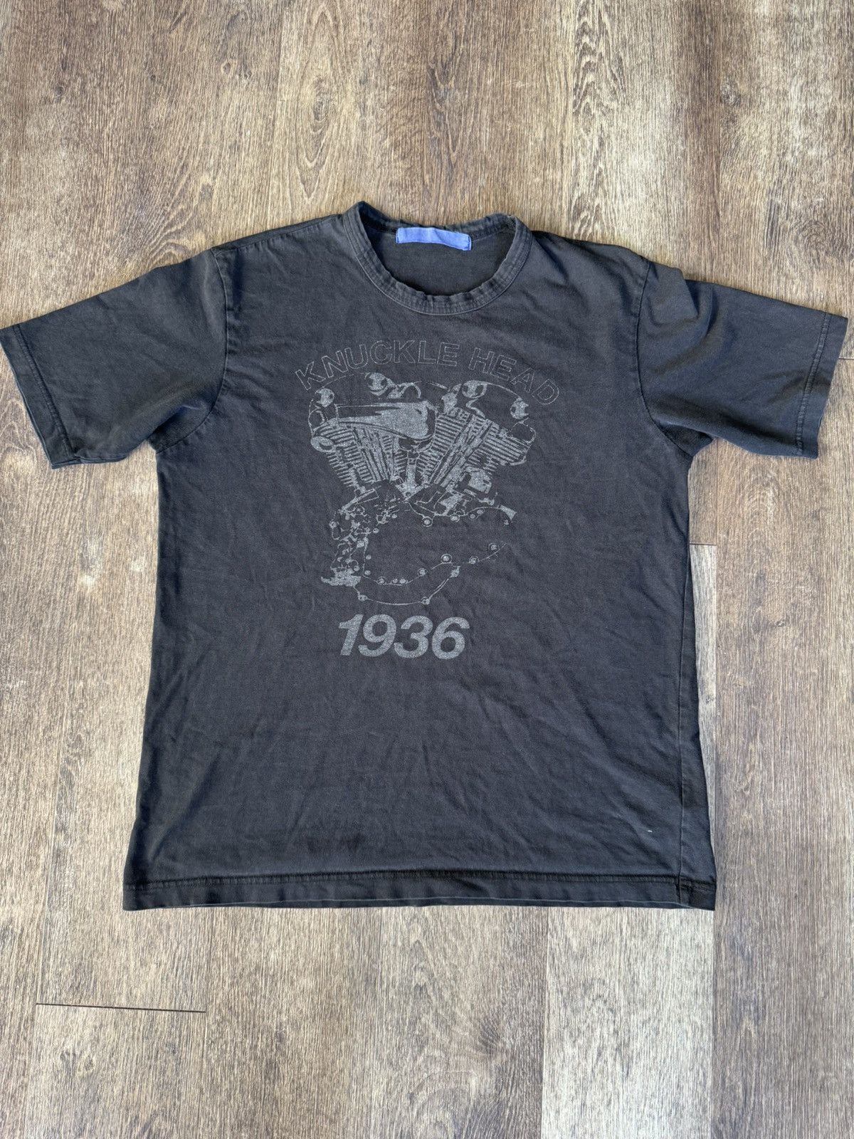 Comme des Garcons Comme Des Garcons knuckle head Tee Shirt Size US M / EU 48-50 / 2 - 1 Thumbnail
