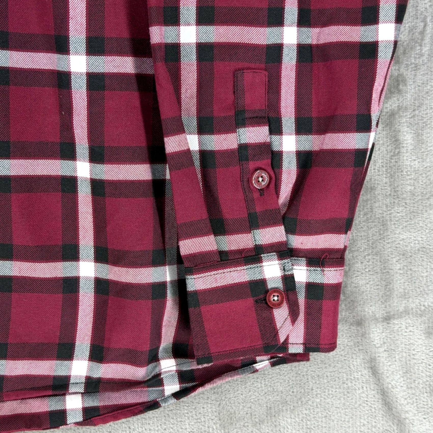 Vintage Dixxon Flannel The Cellar Plaid Shirt Mens 3XL Burgundy Black Long Sleeve Button-Up Collared Pocketed Size US XXL / EU 58 / 5 - 3 Thumbnail