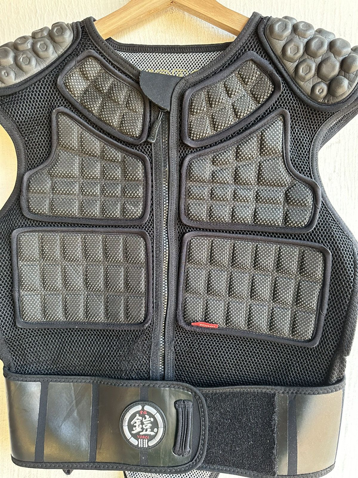 Japanese Brand Armor Protector Snow Plate YOROI M Size - Wear/Equipment Size US L / EU 52-54 / 3 - 5 Thumbnail