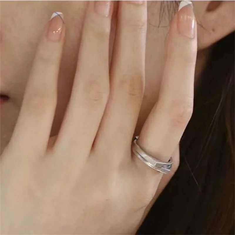 Jewelry × Vintage Vintage Double Layered Carved Mountain Geometric Open Ring Size ONE SIZE - 7 Thumbnail