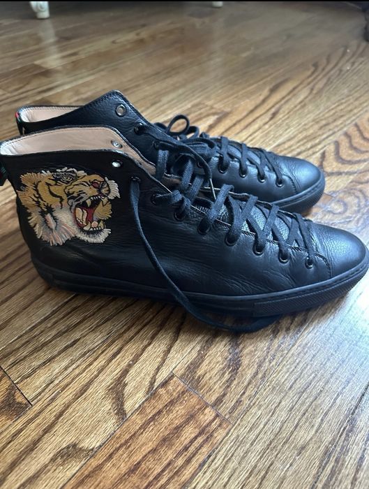 Gucci tiger hotsell high tops