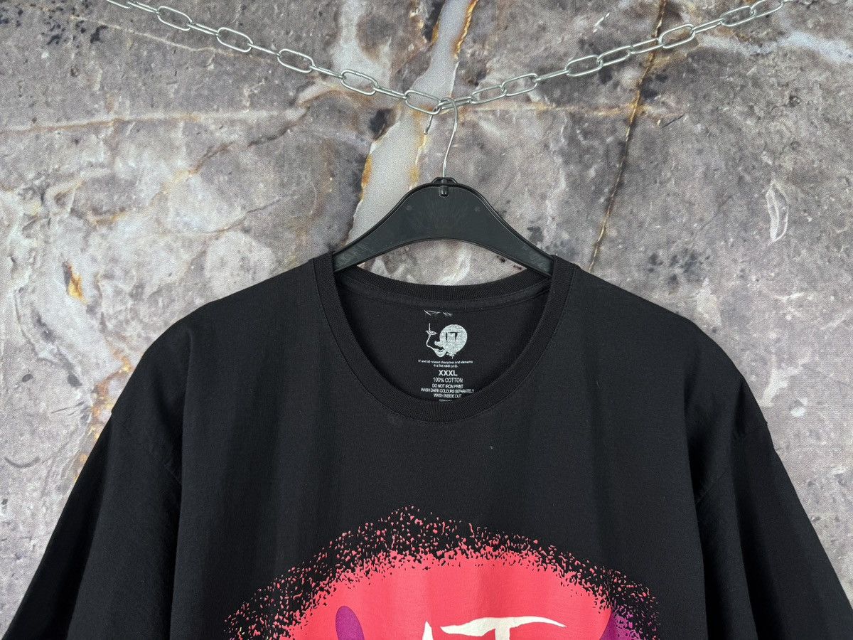 Expert Horror Men’s IT Pennywise Graphic T-Shirt – Horror Movie Fan Tee Size US XXL / EU 58 / 5 - 2 Thumbnail