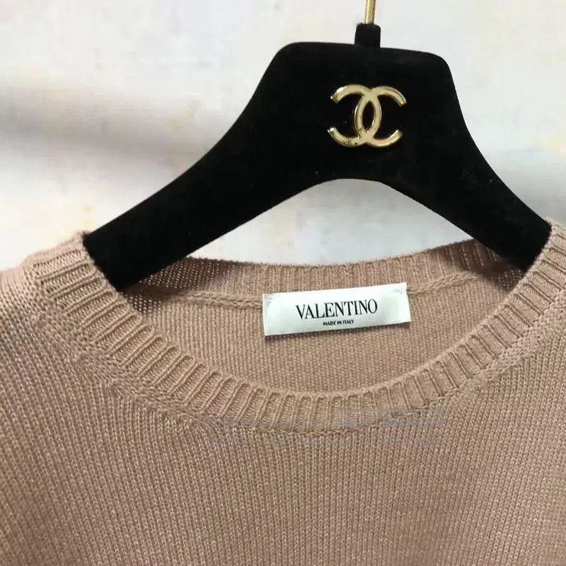 Valentino Valentino Oversized Floral Knit Sweater in Mauve . Size S / US 4 / IT 40 - 3 Thumbnail