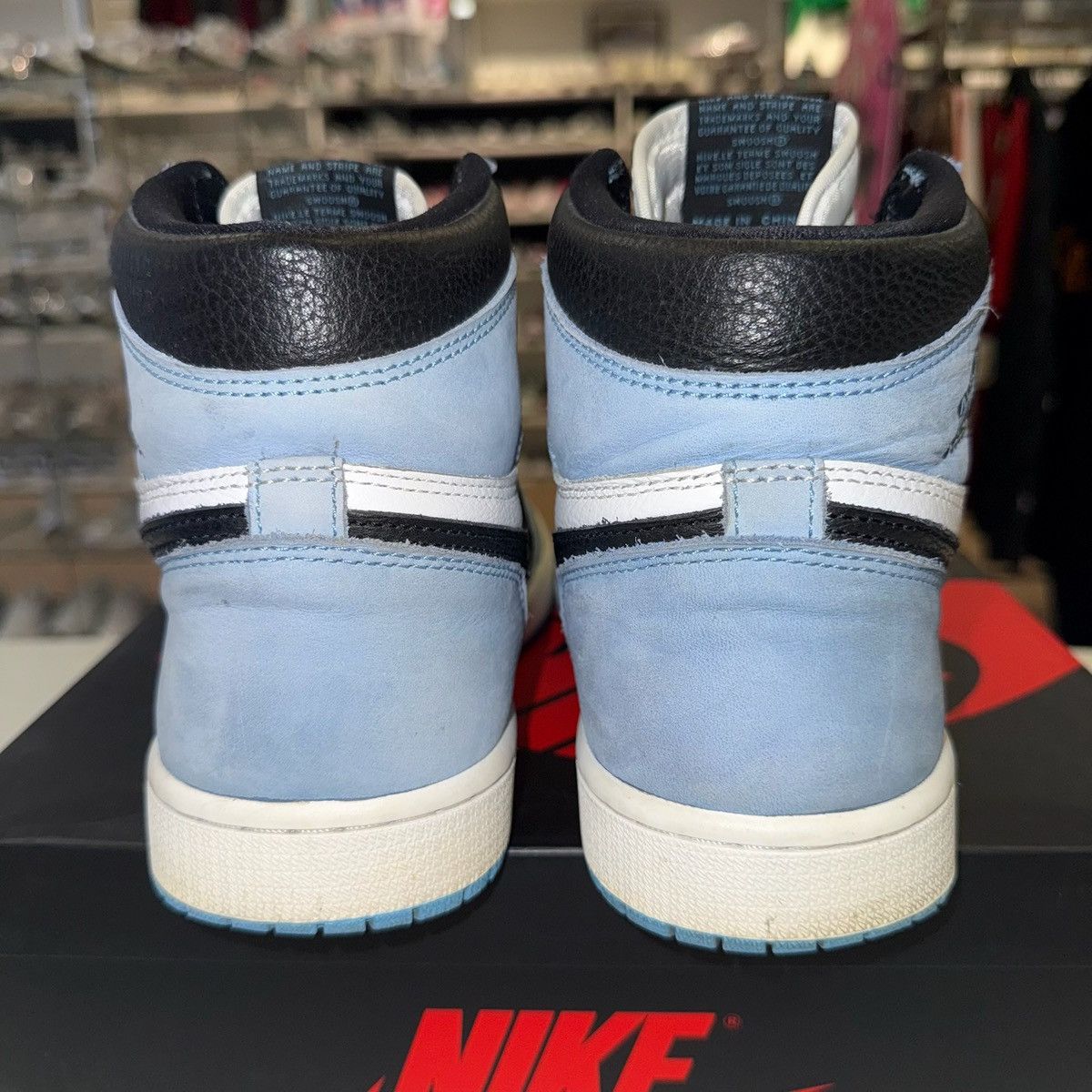Jordan Brand Size 9.5 - Nike Air Jordan 1 Retro High OG University Blue Size US 9.5 / EU 42-43 - 3 Thumbnail