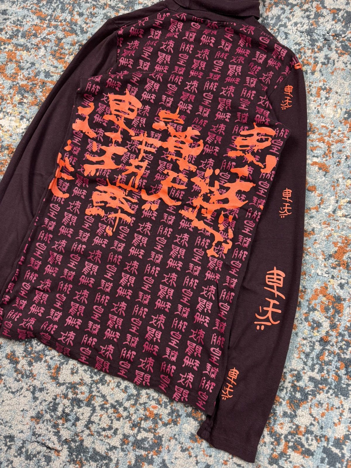 Vintage Vintage y2k crazy Asian style print studded turtleneck top Size L / US 10 / IT 46 - 5 Thumbnail