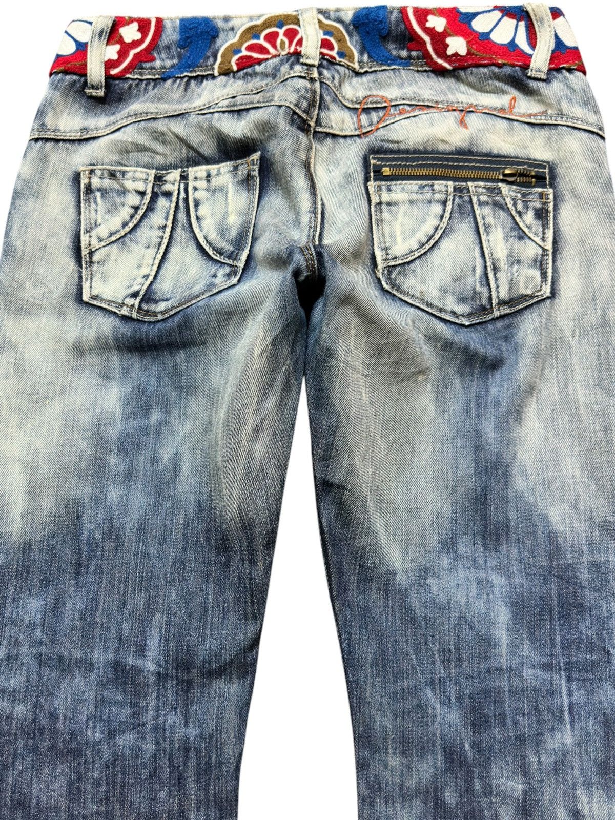 Desigual Vintage Desigual Curve Leg Acid Wash Slim Fit Denim Size US 29 - 5 Thumbnail