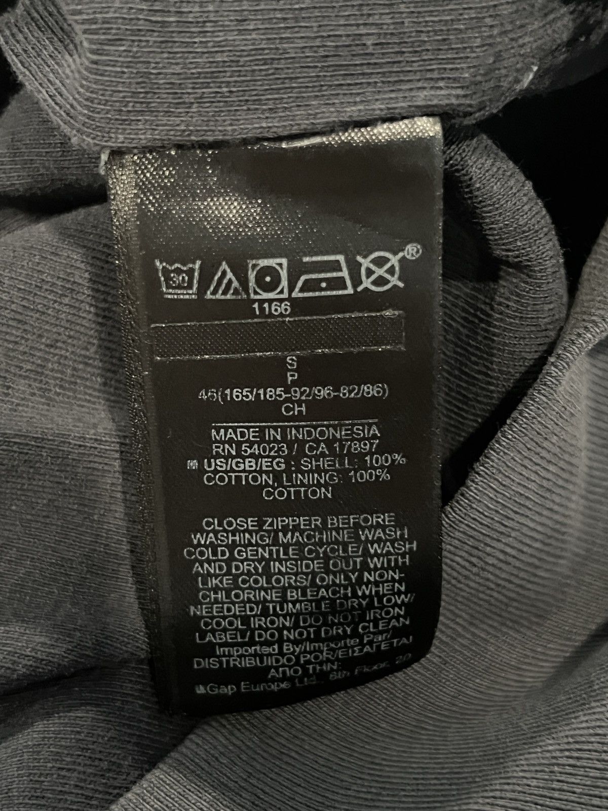 Balenciaga × Gap × Yeezy Yeezy Gap Zip Up Hoodie Poetic Black Small Size US S / EU 44-46 / 1 - 7 Thumbnail