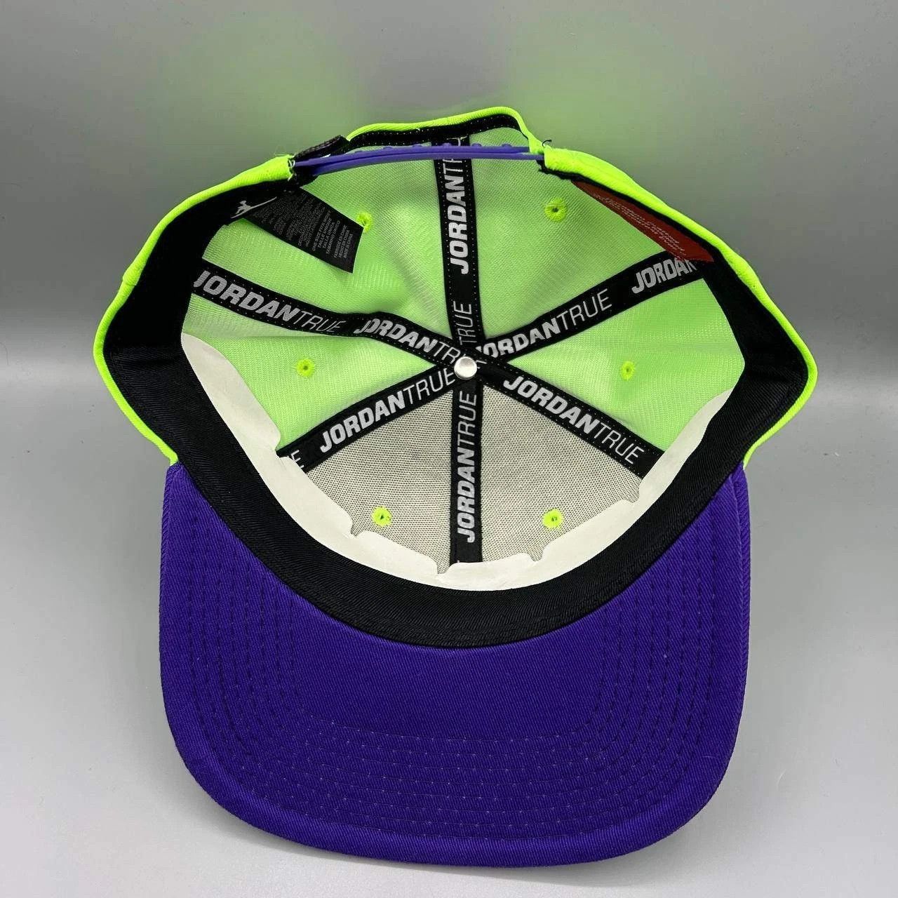 Jordan Brand Air Jordan True Hat Men Embroidered Logo Jumpman Snap Back Size ONE SIZE - 2 Thumbnail