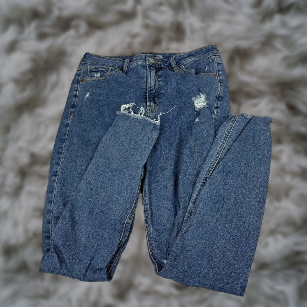 Old Navy Old Navy Rockstar Jeans Womens 12 Tall High Rise Super Skinny 30x30 Distressed Size 34" / US 12 / IT 48 - 1 Thumbnail