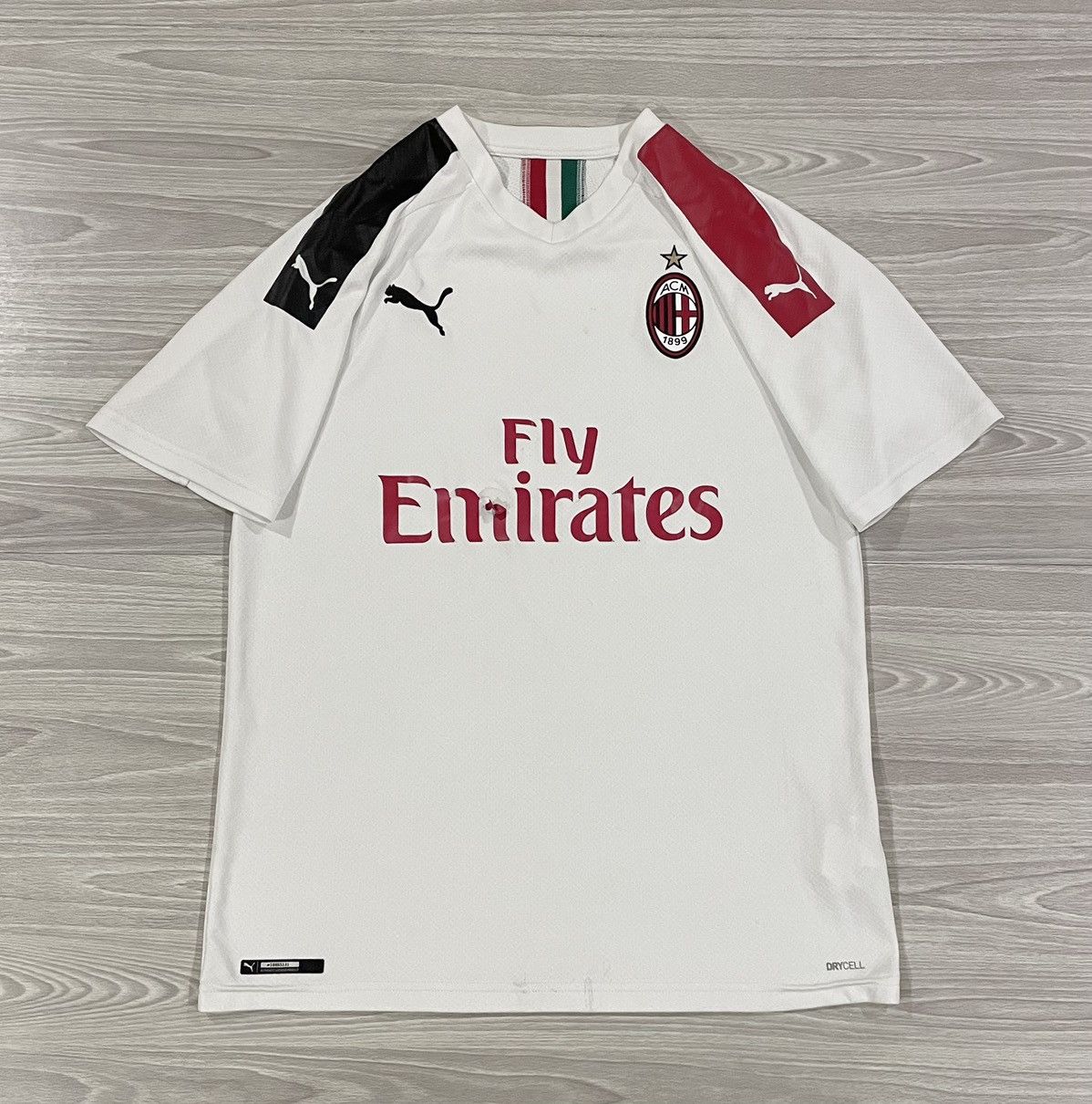 Puma Puma 2019/20 AC Milan Away Soccer Jersey Men’s Size Medium Size US M / EU 48-50 / 2 - 1 Thumbnail