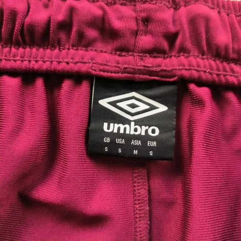 Umbro West Ham United Umbro football shorts size S Size US 28 / EU 44 - 4 Thumbnail
