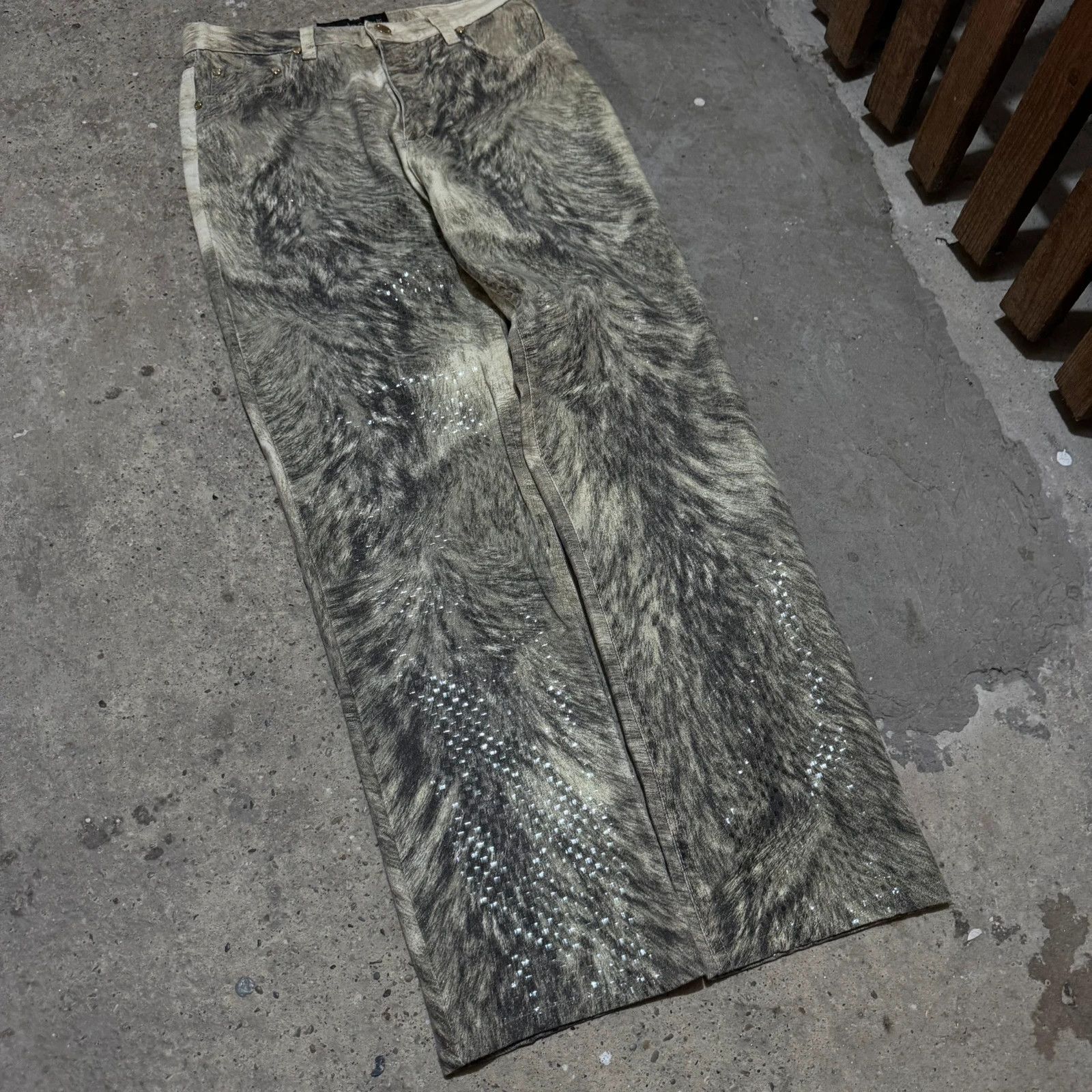 Roberto Cavalli AW1999 Roberto Cavalli wolf fur effect pants Size US 28 / EU 44 - 6 Thumbnail