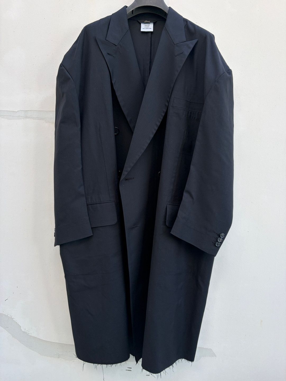 Vetements Vetements x Brioni FW17 Oversized Double breasted Coat Black Size US XL / EU 56 / 4 - 10 Thumbnail