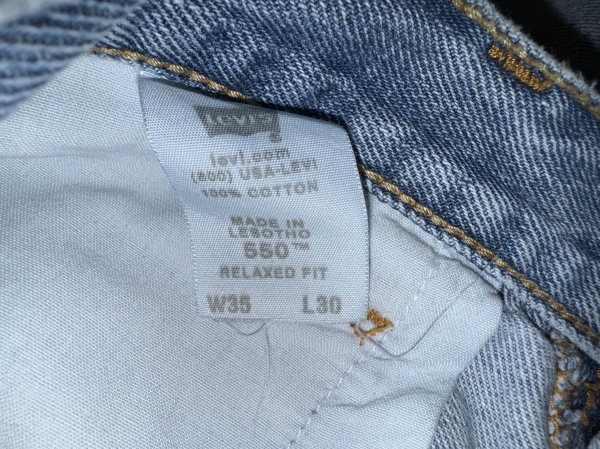 Levi's × Vintage Sick Light Wash Baggy Vintage 90s Denim Jeans x Levi’s 550 Size US 35 - 5 Thumbnail