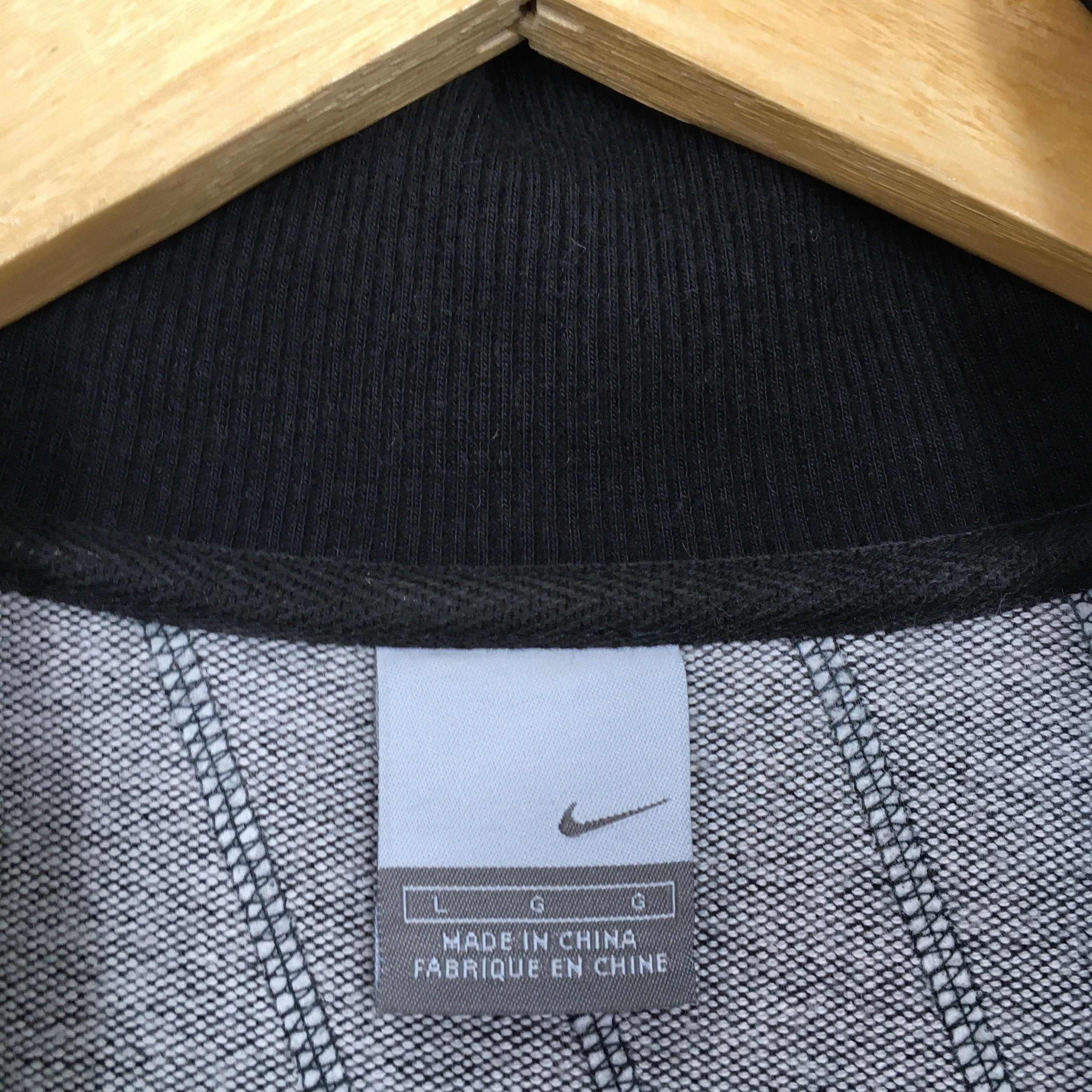 Nike Vintage Y2K Nike Swoosh Zipper Sweater Large Size US L / EU 52-54 / 3 - 4 Thumbnail