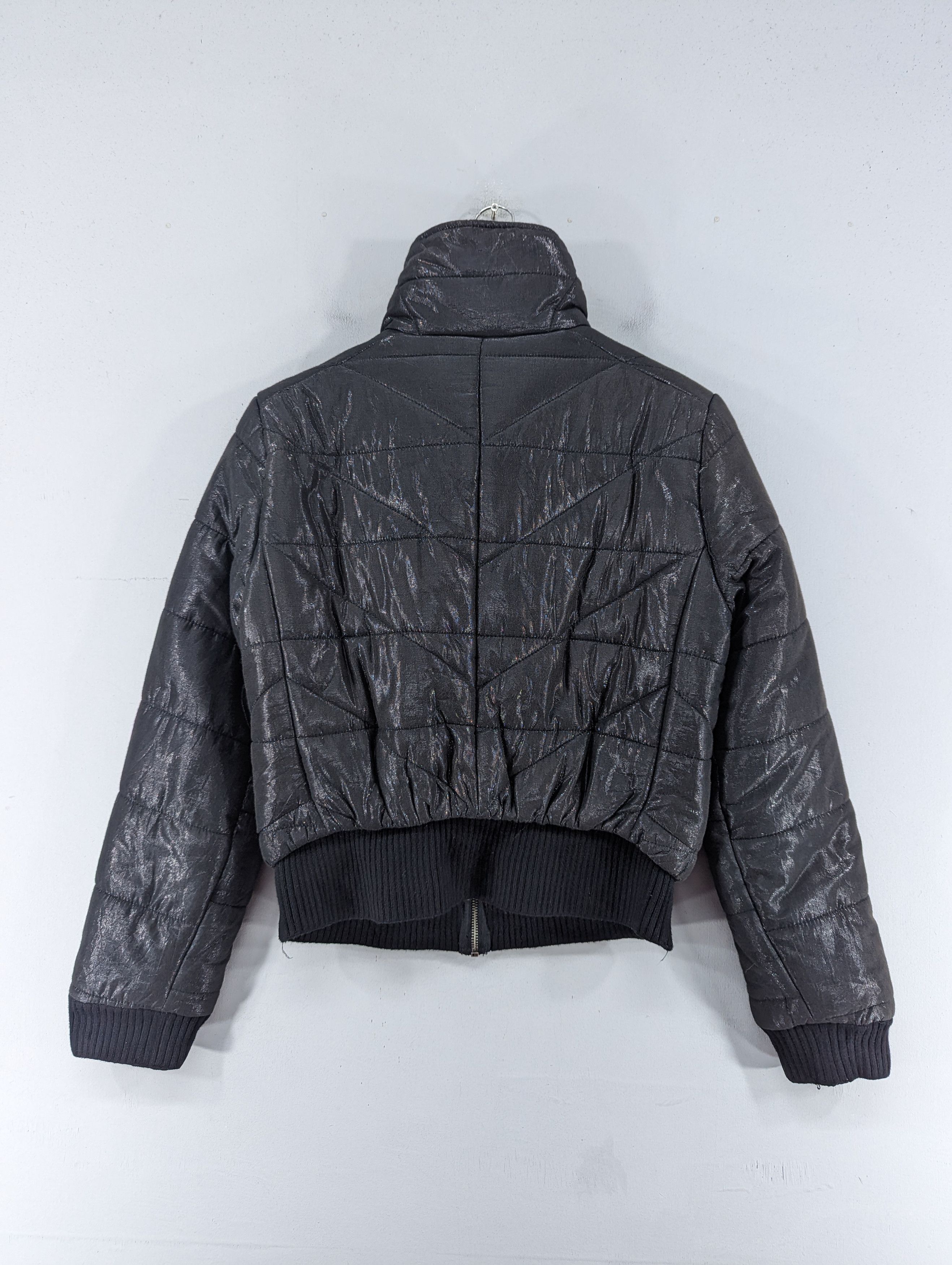 Armani Exchange Armani Exchange Standing Neck Shiny Textured Down Jacket Size L / US 10 / IT 46 - 16 Thumbnail