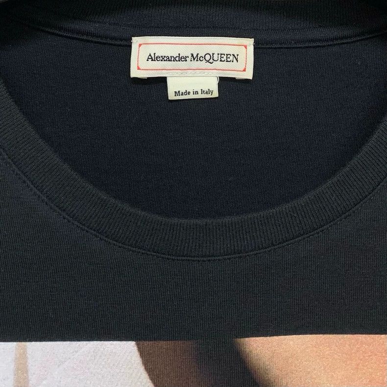 Alexander McQueen Alexander Mcqueen Short-sleeved T-shirt Size US L / EU 52-54 / 3 - 3 Thumbnail