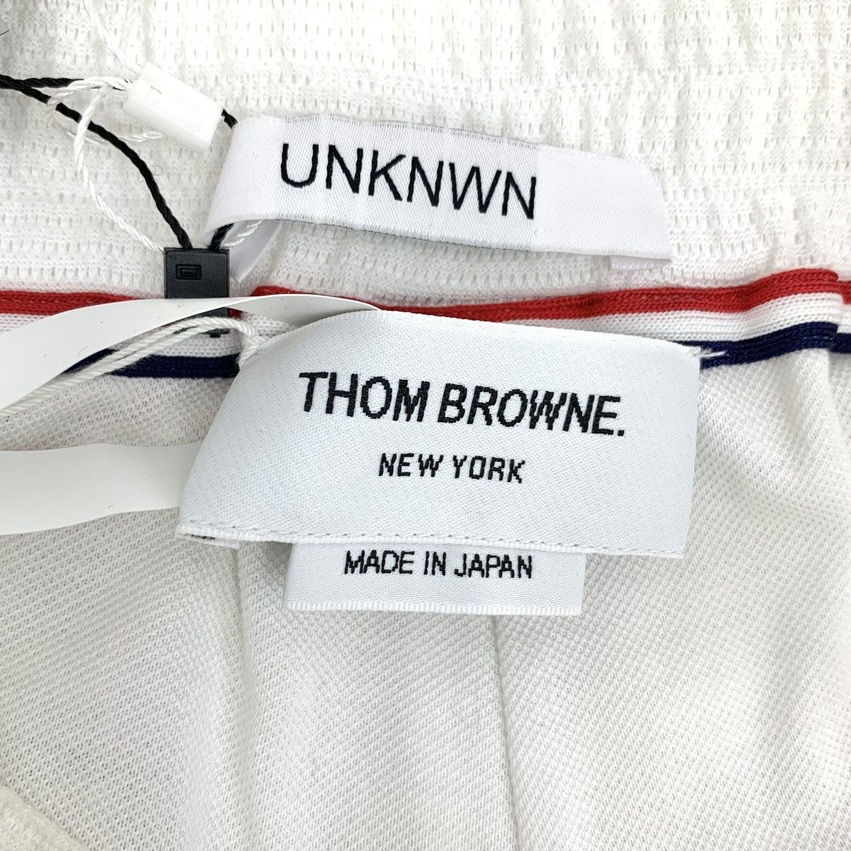 Thom Browne Thom Browne x LeBron James Four-bar Casual Shorts K26WX Size US 34 / EU 50 - 3 Thumbnail