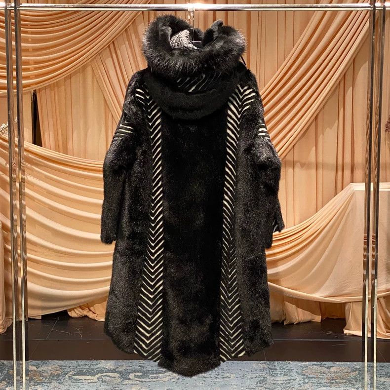 Givenchy Givenchy Size36 Black Mink Fur Coat (36 Size / 99/100 New) Size US M / EU 48-50 / 2 - 2 Thumbnail