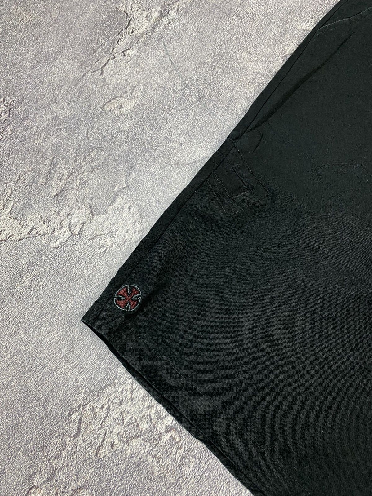 Independent Truck Co. Y2K Independent Custom Skateboarding Shorts Y2K Streetwear Size US 30 / EU 46 - 8 Thumbnail