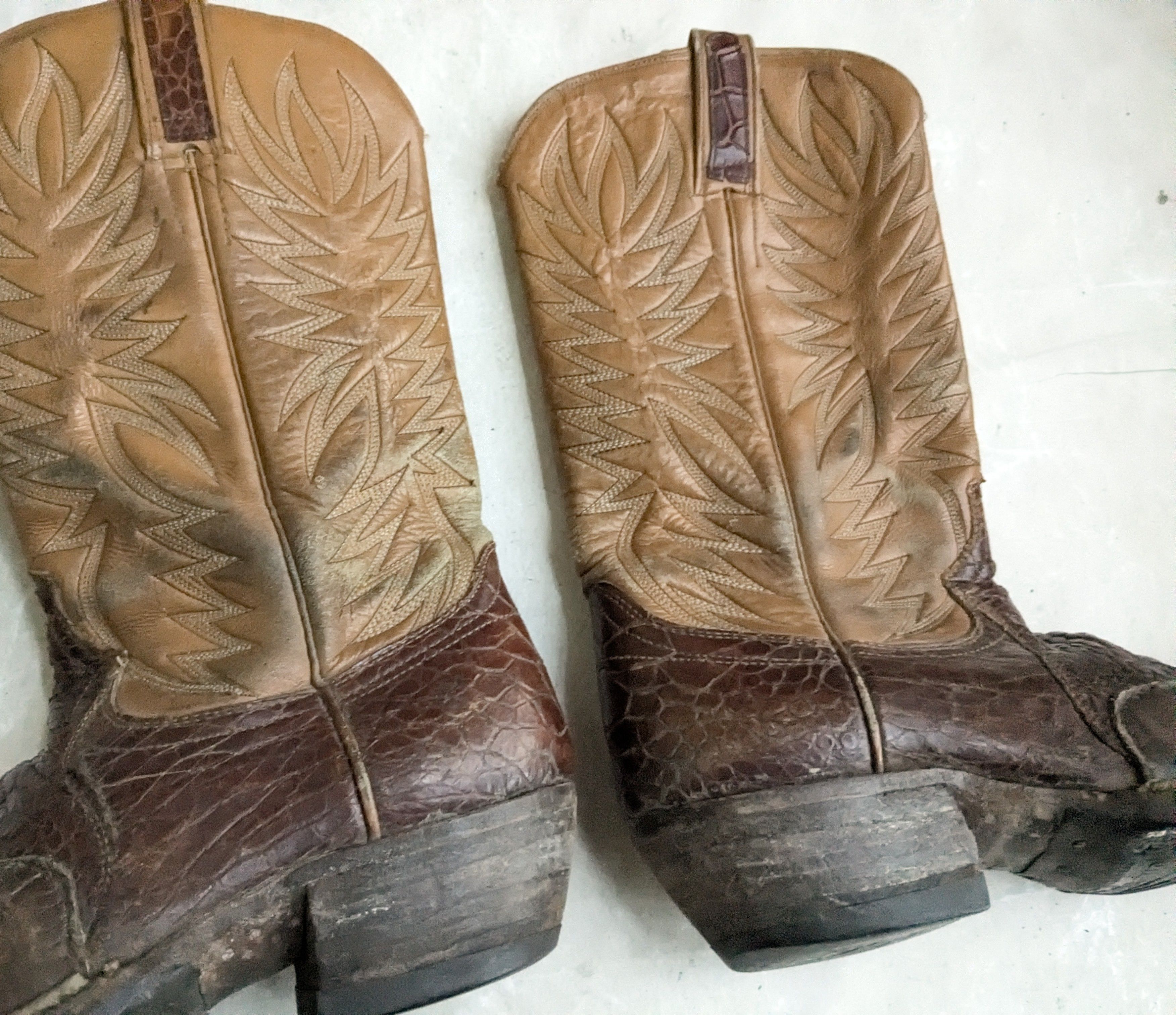 Dan Post Dan Post Cowboy Boots Brown Crocodile Leather 9 D Size US 9 / EU 42 - 2 Thumbnail