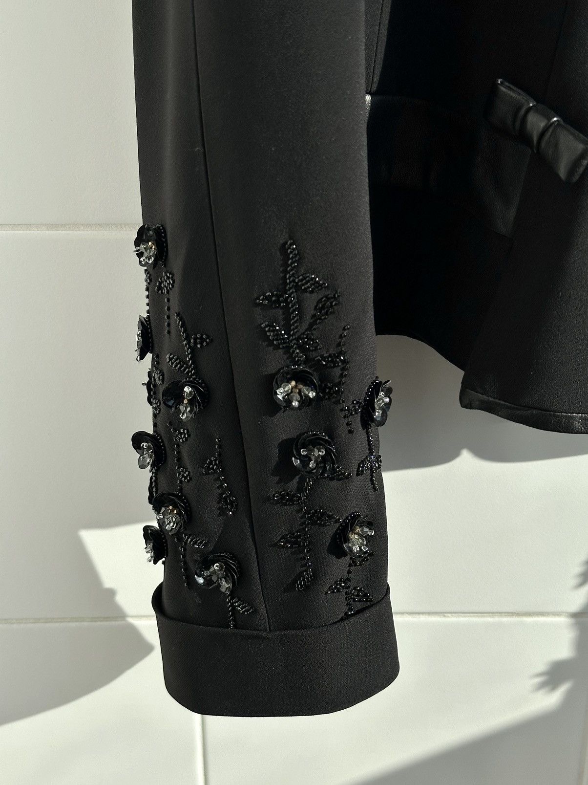 Dior DIOR Beaded Jacket Embroidered with Pearl Celluloid Flowers Size M / US 6-8 / IT 42-44 - 11 Thumbnail