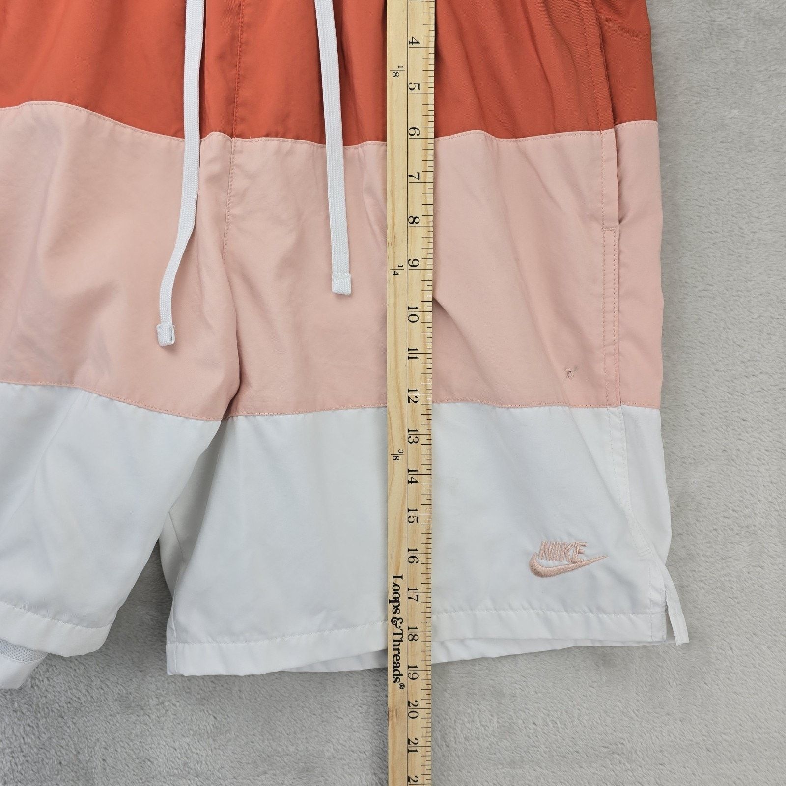 Nike Nike City Edition Woven Shorts Mens Large White Orange Size US 32 / EU 48 - 13 Thumbnail