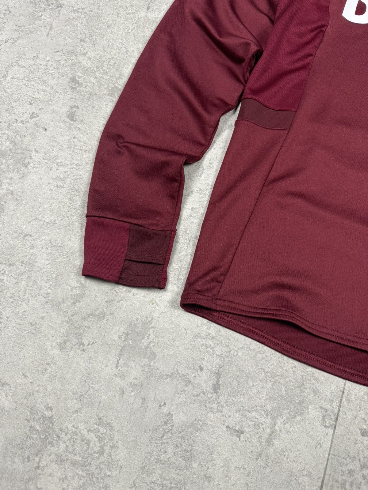 Umbro 2021-22 West Ham Umbro 1/4 Zip Training Top Size M Size US M / EU 48-50 / 2 - 4 Thumbnail