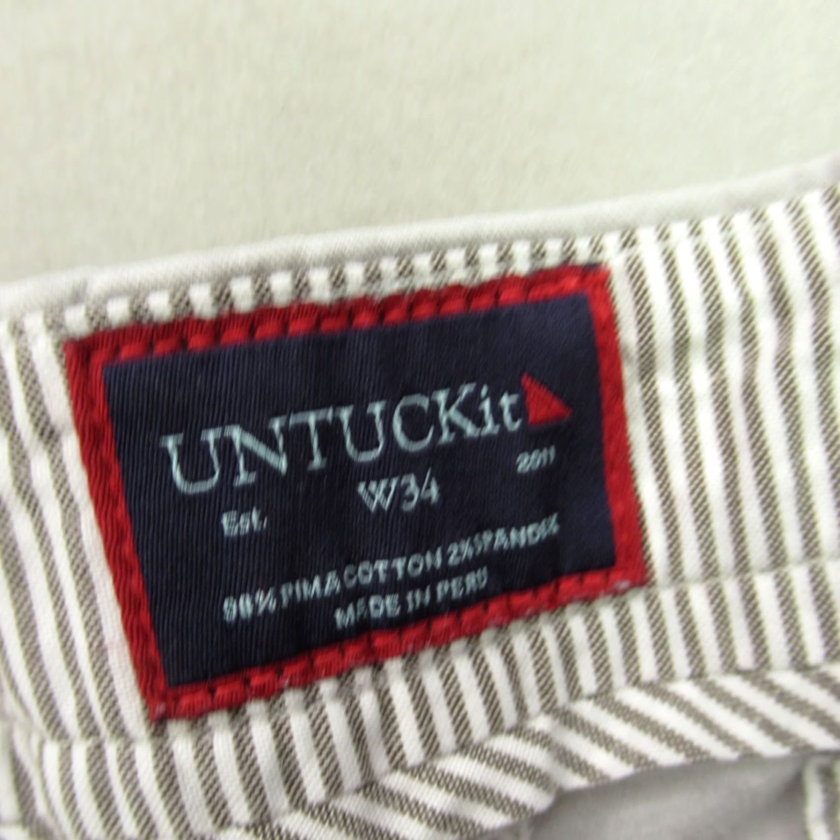 UNTUCKit UNTUCKit Shorts Mens 34 Chino Pockets Golf Button Lightweight Outdoor Gray Size US 34 / EU 50 - 3 Thumbnail