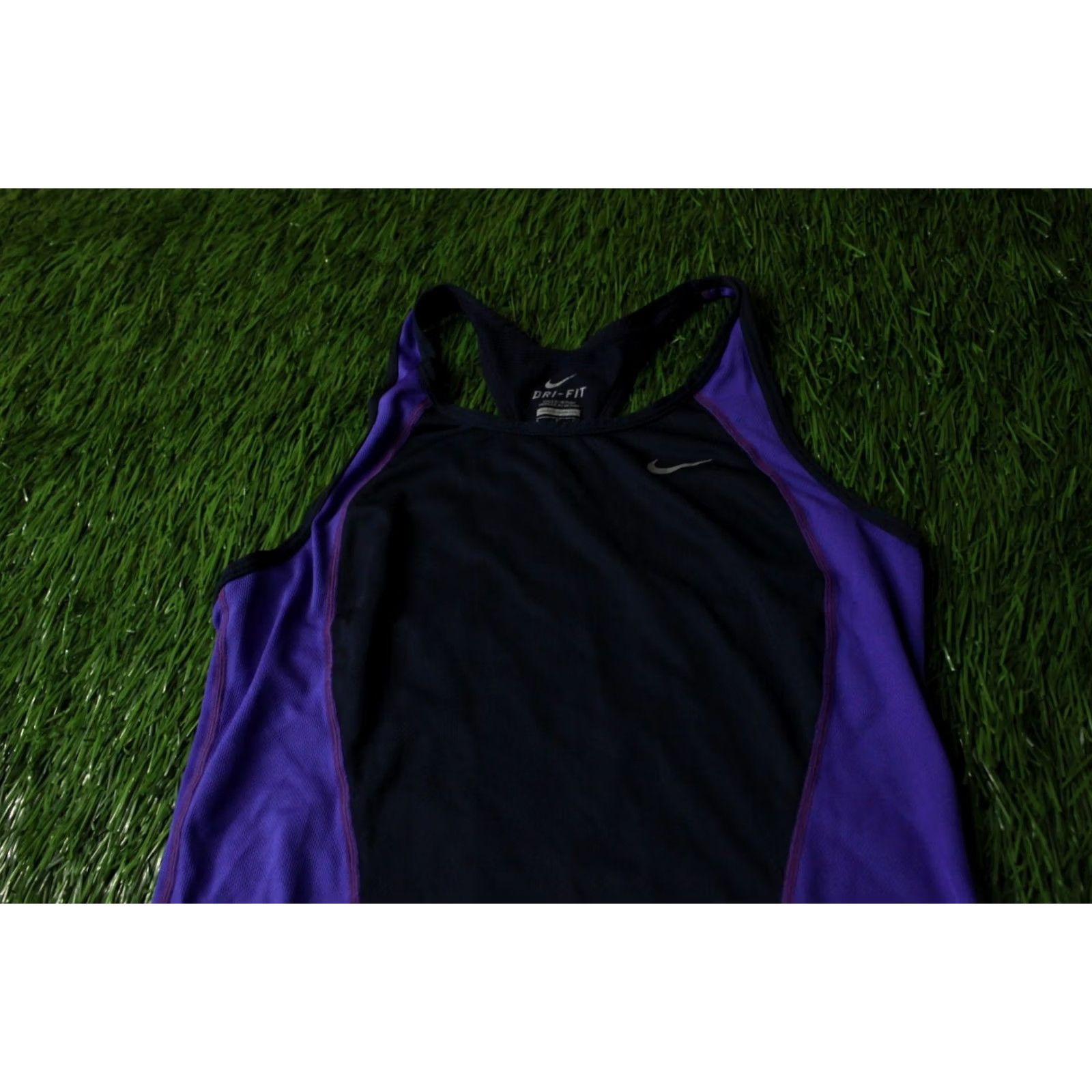 Nike NIKE DRI-FIT ORIGINAL RUN RUNNING WOMEN VEST SHIRT S violet and navy blue sleeveless jersey jersey size S Women Running Training Nike Shirt Size S / US 4 / IT 40 - 3 Thumbnail