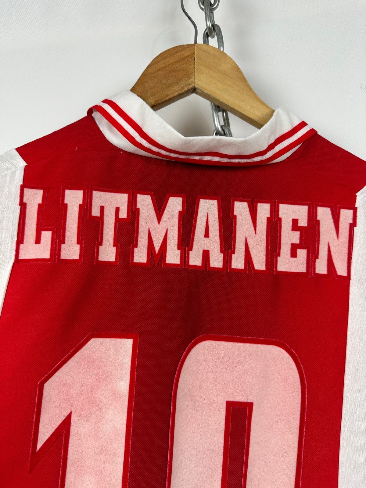 Umbro 1997 Umbro Ajax Amsterdam Litmanen #10 Vintage Soccer Jersey Size US XXL / EU 58 / 5 - 16 Thumbnail
