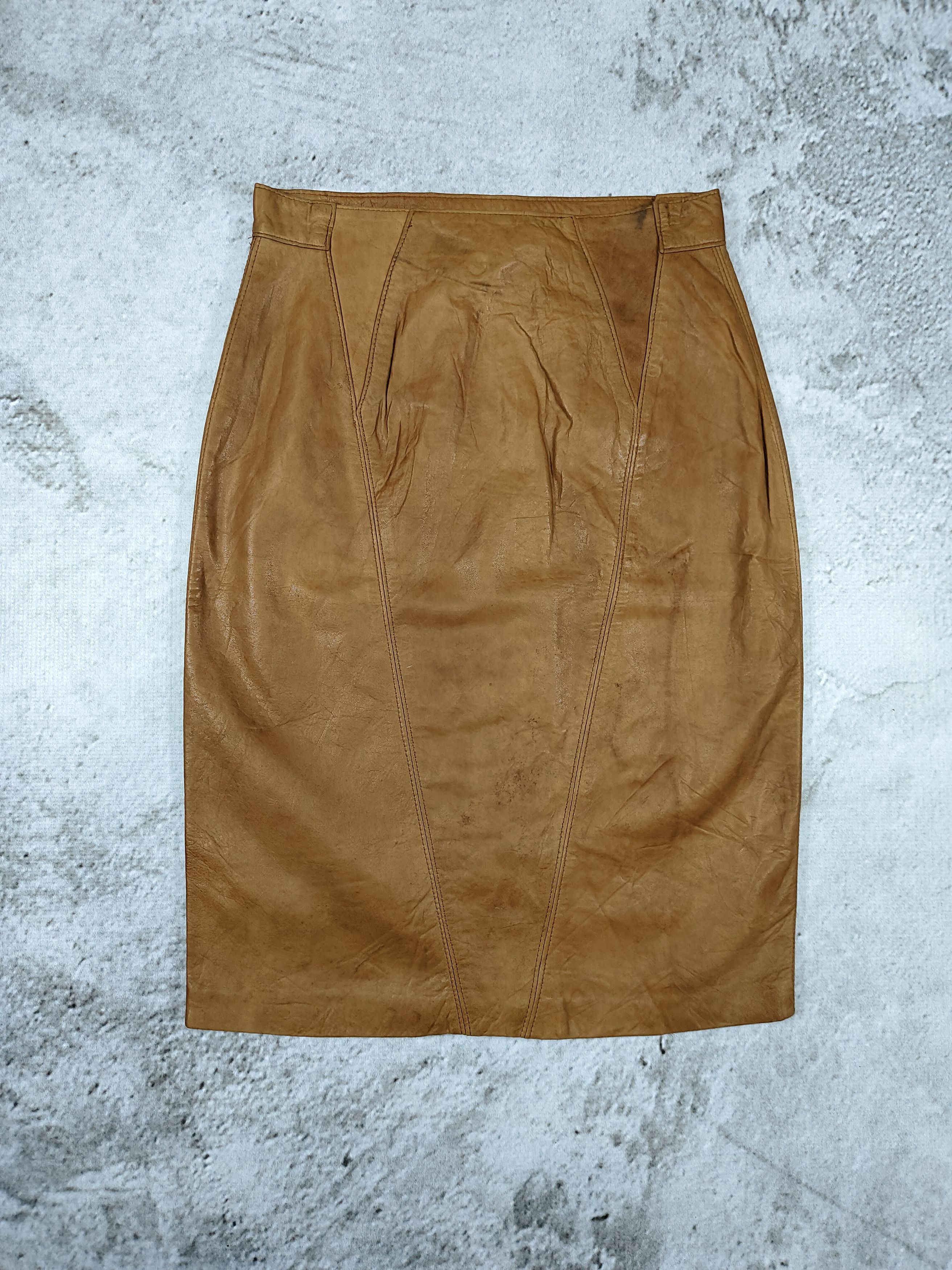 Vintage 90s REJÉ Spain- Minimal Scuplted Panel Genuine Leather Skirt Size 28" / US 6 / IT 42 - 3 Thumbnail