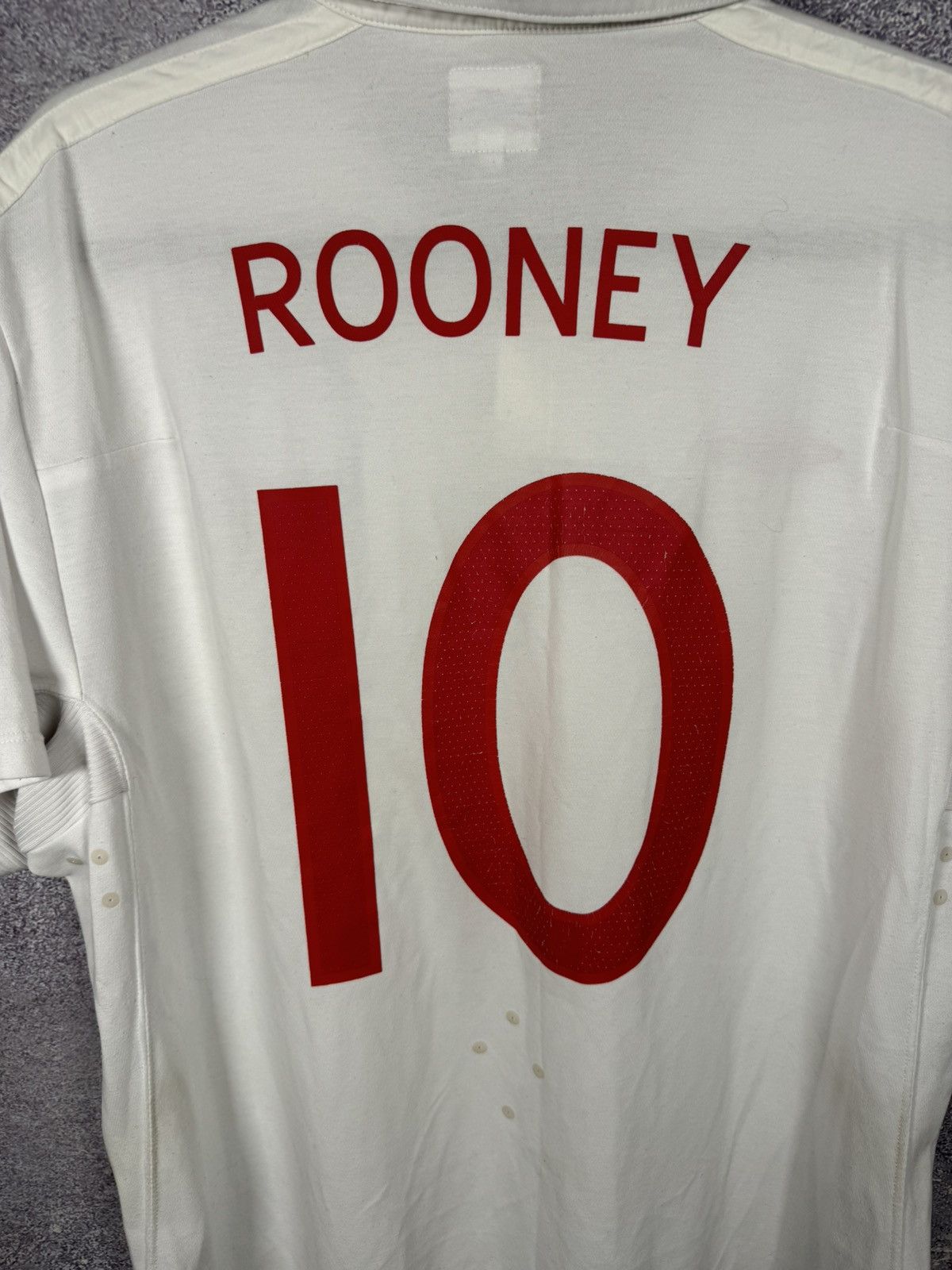Umbro × Vintage ROONEY Vintage England National Team 2010 Umbro Jersey XL sz Size US XL / EU 56 / 4 - 10 Thumbnail