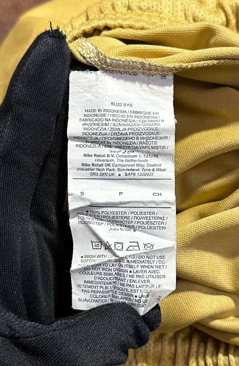 Nike Nike FC Barcelona 2022- 2023 Stadium Away football Shorts Size US 28 / EU 44 - 7 Thumbnail