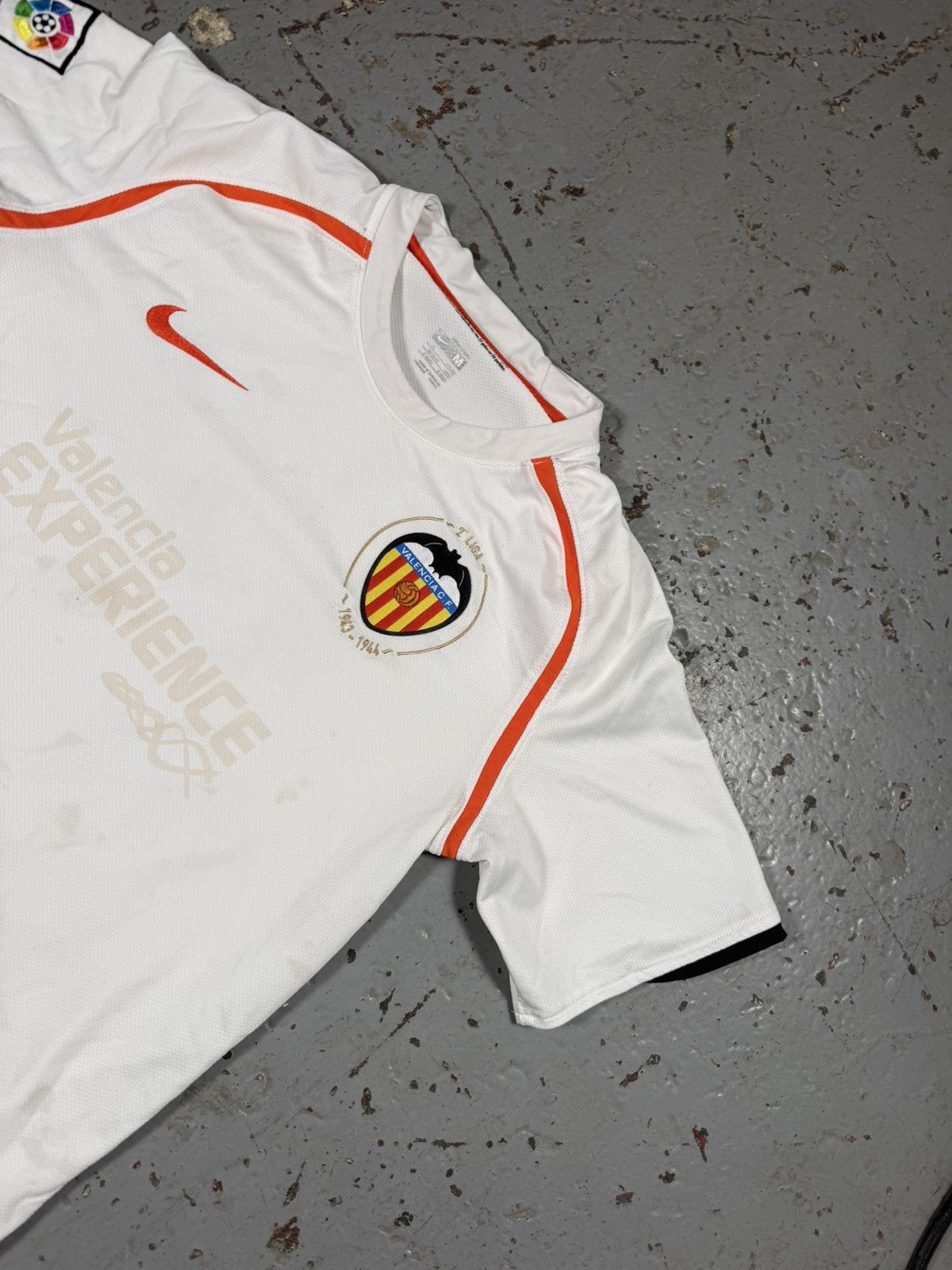 Nike Vintage Nike Valencia Spain Futbol Jersey Size US M / EU 48-50 / 2 - 3 Thumbnail