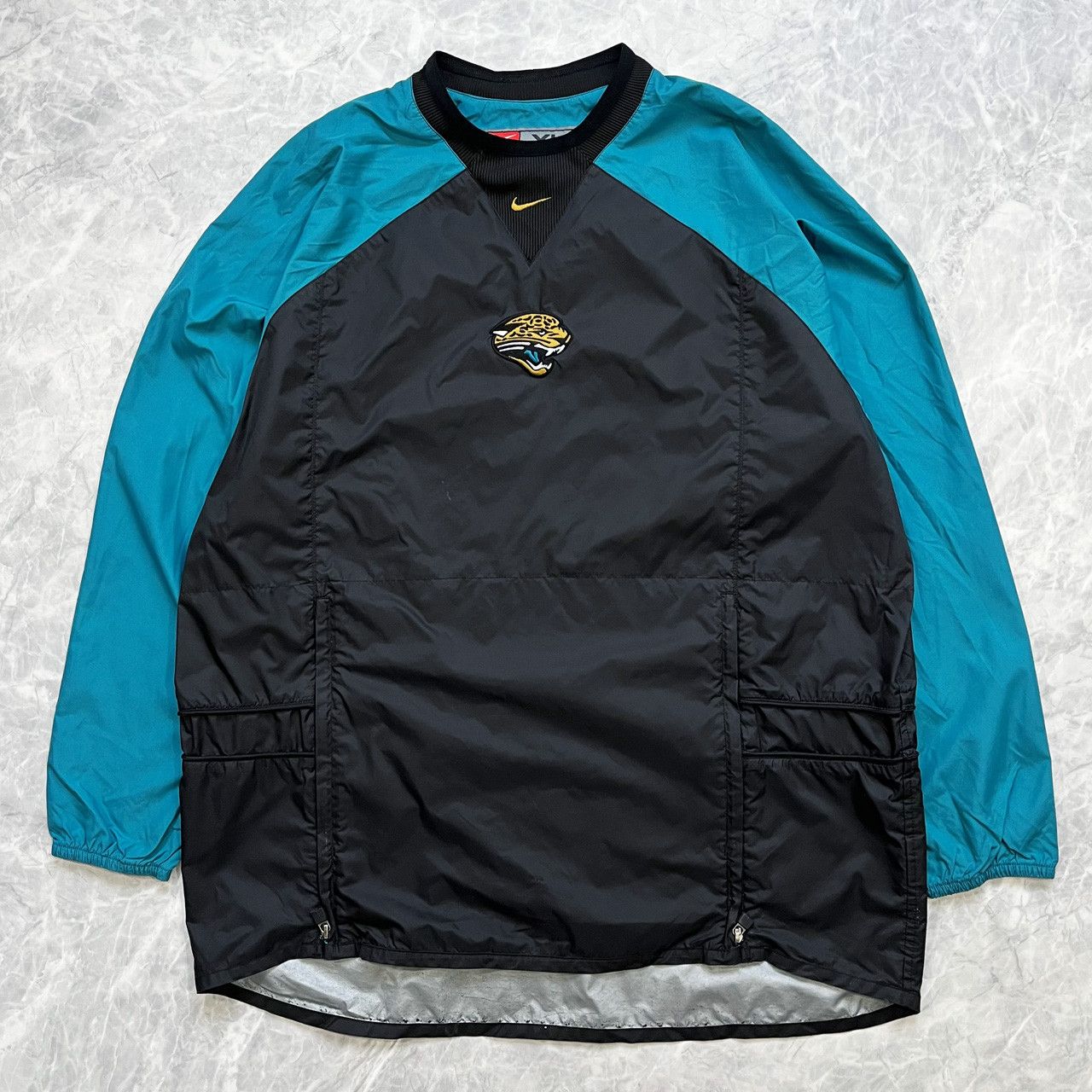 image of VTG 90's Nfl Jacksonville Jaguars Nylon Pullover Jacket Nike, Men's (Size XL)