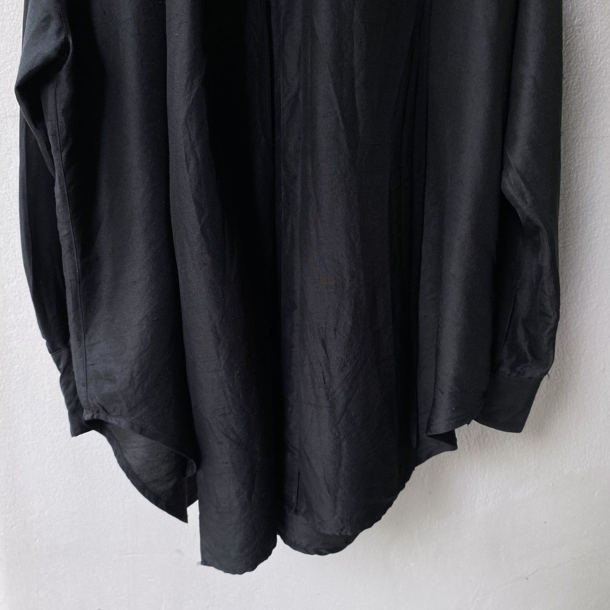 Issey Miyake IS Issey Miyake Black Silk Long Sleeve Bow Tie Collar Shirt Size XL / US 12-14 / IT 48-50 - 7 Thumbnail