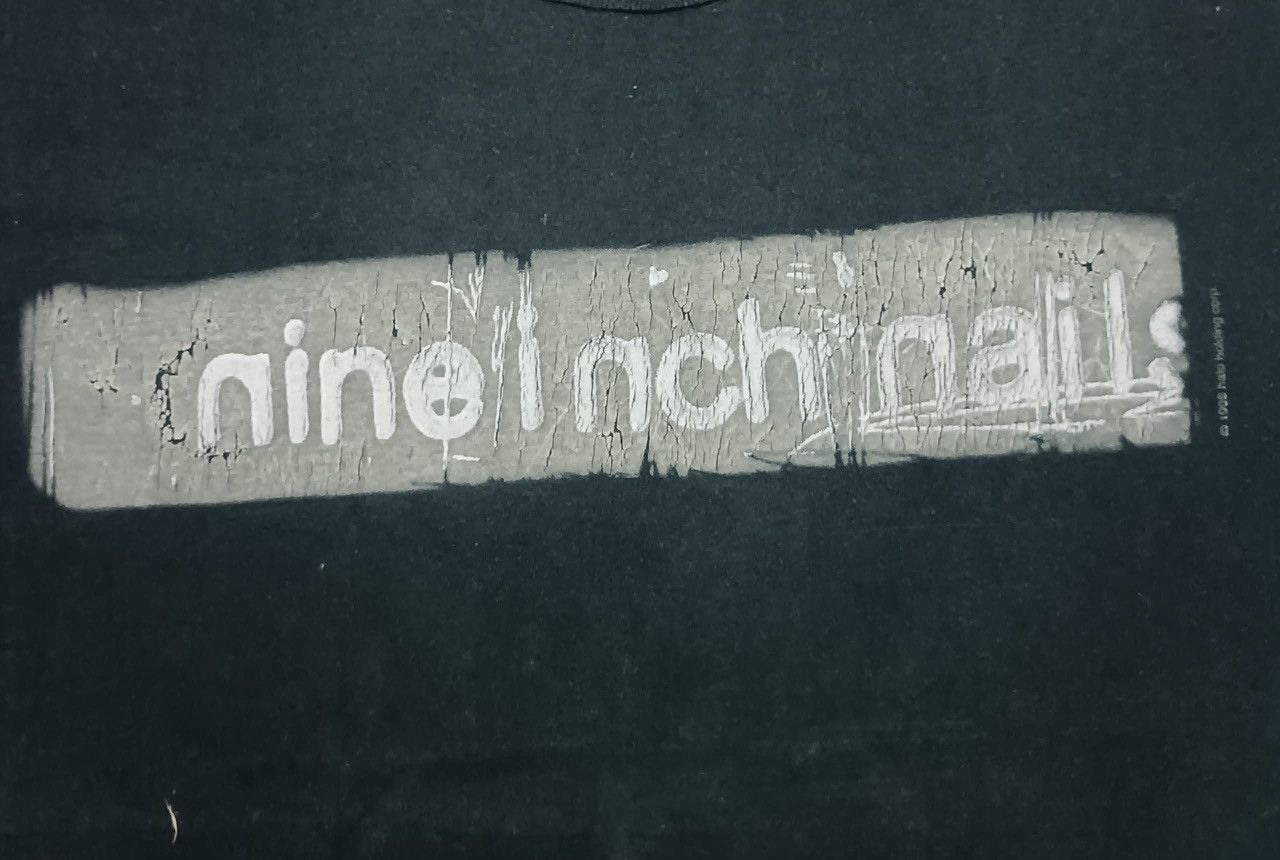 Band Tees × Vintage Vintage 90’s Nine Inch Nails Size US L / EU 52-54 / 3 - 5 Thumbnail