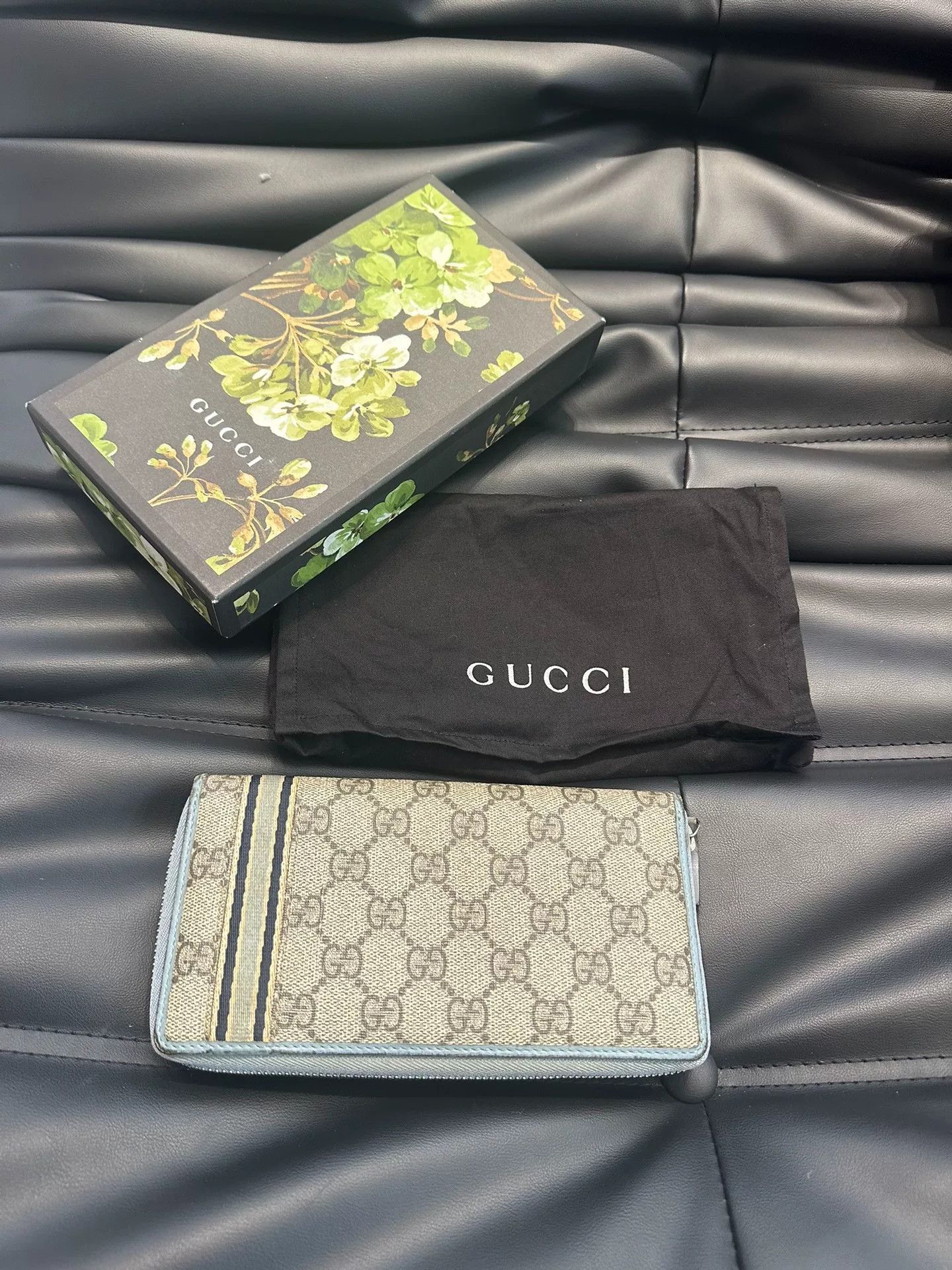 Gucci Gucci Item 42 Men Size ONE SIZE - 1 Thumbnail
