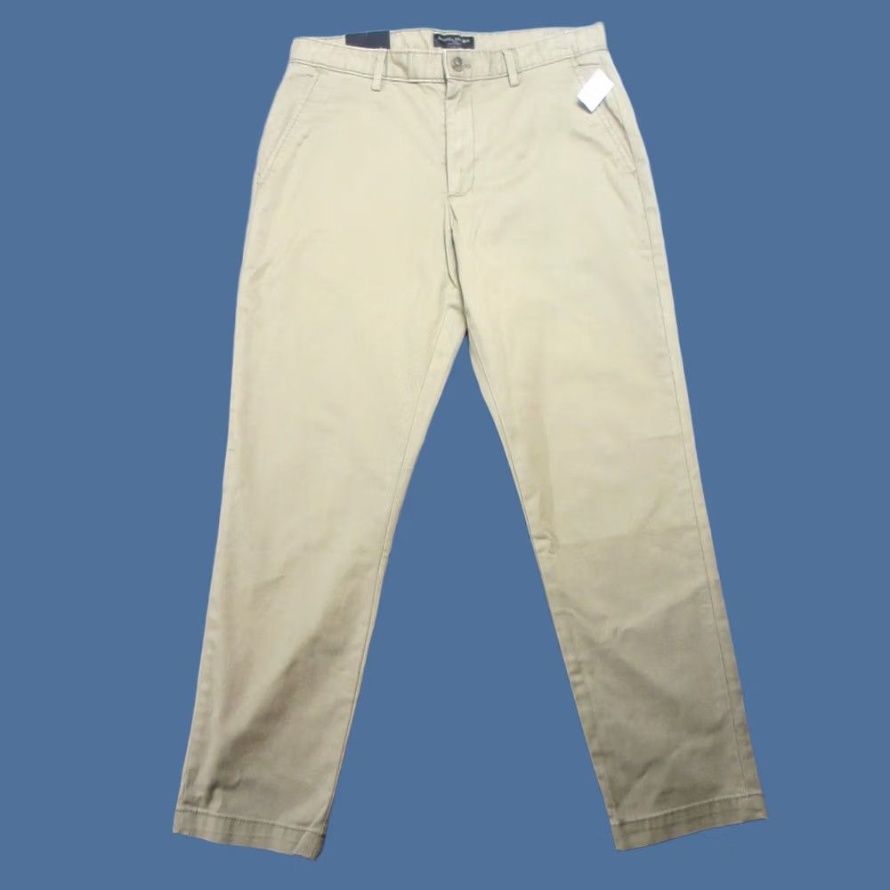 Banana Republic Banana Republic Pants Mens 31X30 Brown Acorn Stretch Athletic Lived-in Chino Size US 31 - 1 Thumbnail