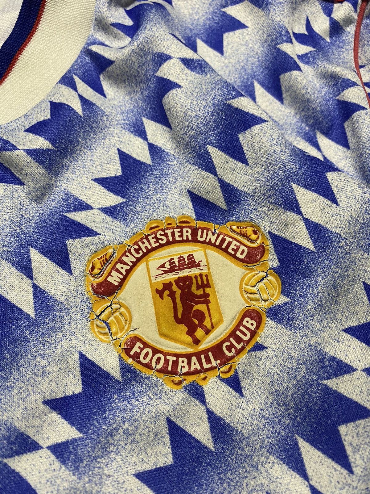Adidas × Vintage Vintage Manchester United 1990/92 away y2k football t shirt Size US M / EU 48-50 / 2 - 10 Thumbnail