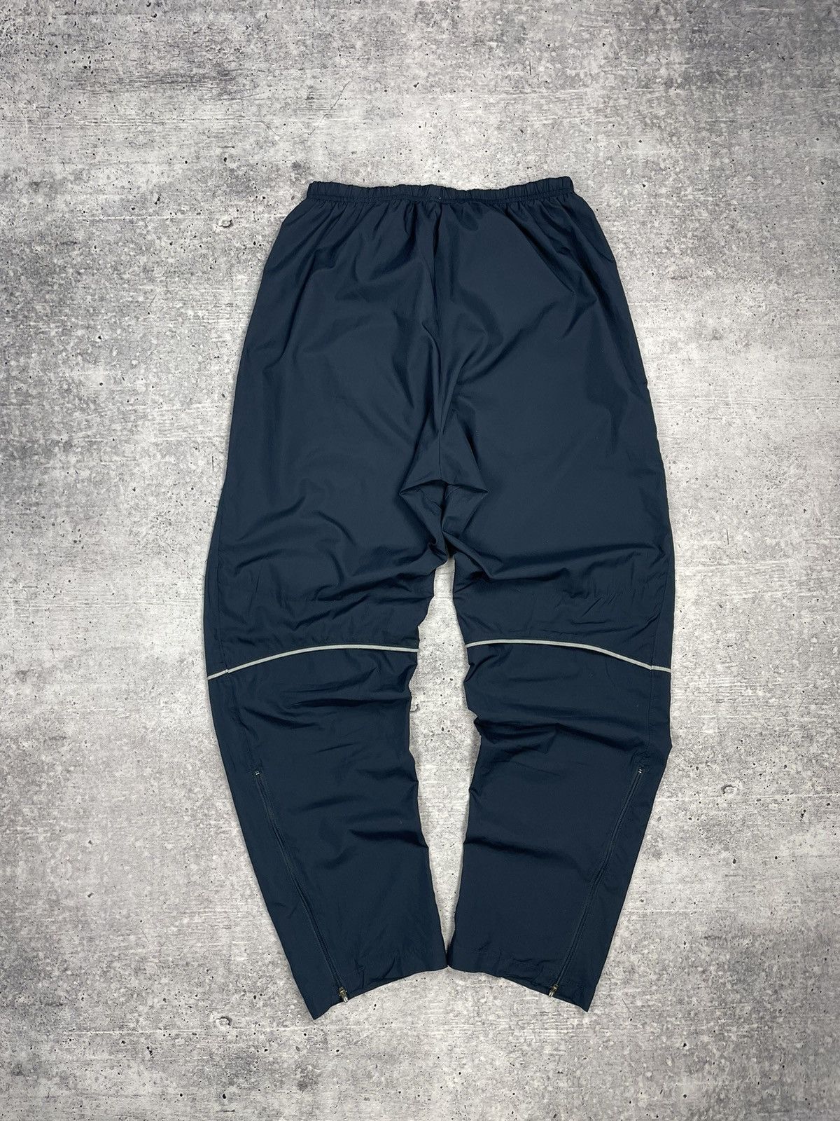 Nike × Vintage Vintage Nike Y2K Style Blue Drill Nylon Reflective Pants Size US 34 / EU 50 - 13 Thumbnail