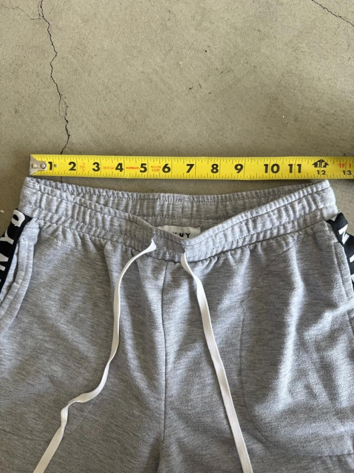 DKNY DKNY / Logo Tape Side Jogger Sweatpants / gray Size 28" / US 6 / IT 42 - 3 Thumbnail