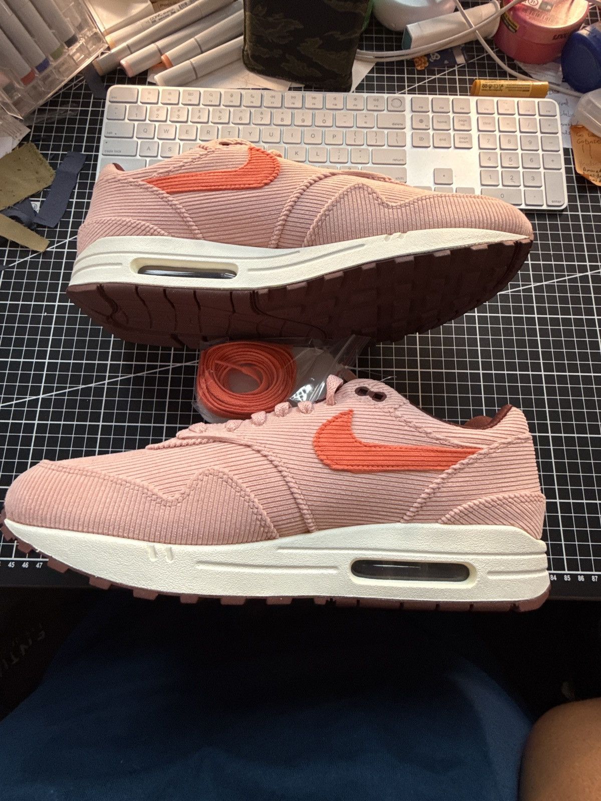Nike NIKE AIR MAX 1 PRM Size US 12 / EU 45 - 10 Thumbnail