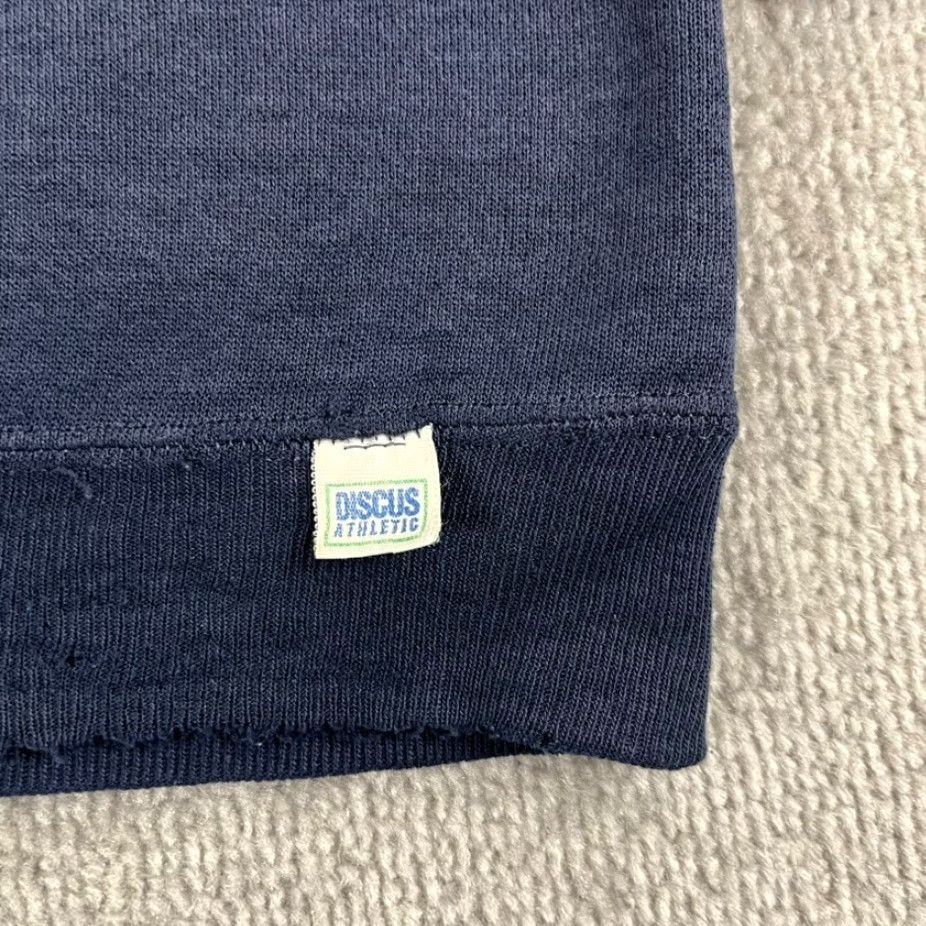 Thrasher VINTAGE NOTRE DAME Sweatshirt Unisex 80s Large Blue Logo Graphic Print Retro College Football Size US L / EU 52-54 / 3 - 3 Thumbnail