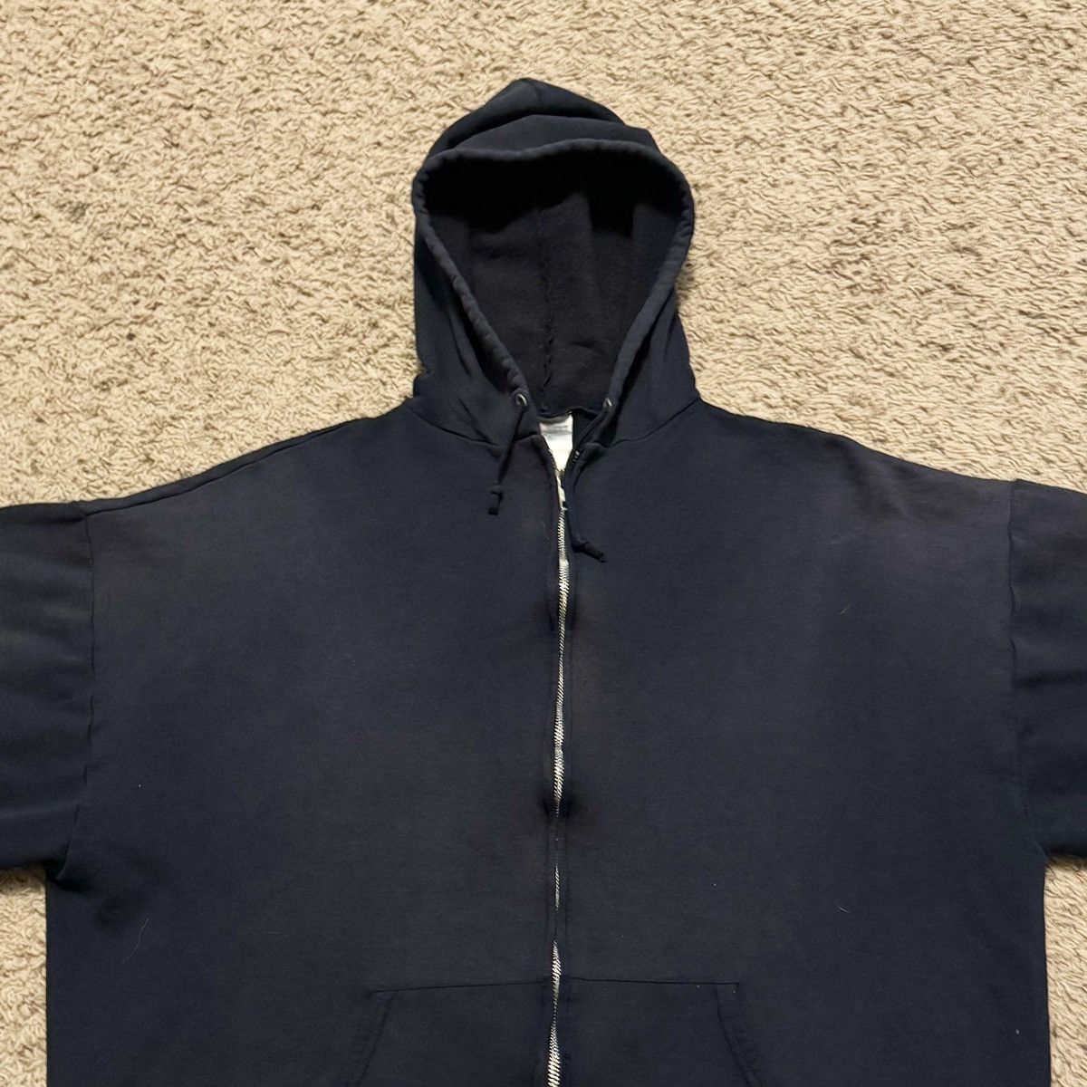 Jerzees × Vintage VINTAGE NAVY FADE JERZEES HOODIE! Size US XL / EU 56 / 4 - 3 Thumbnail