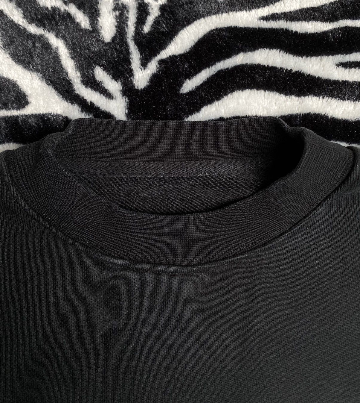 Heron Preston Heron Preston Cropped Sweatshirt with Shoulder Pads Size S / US 4 / IT 40 - 15 Thumbnail