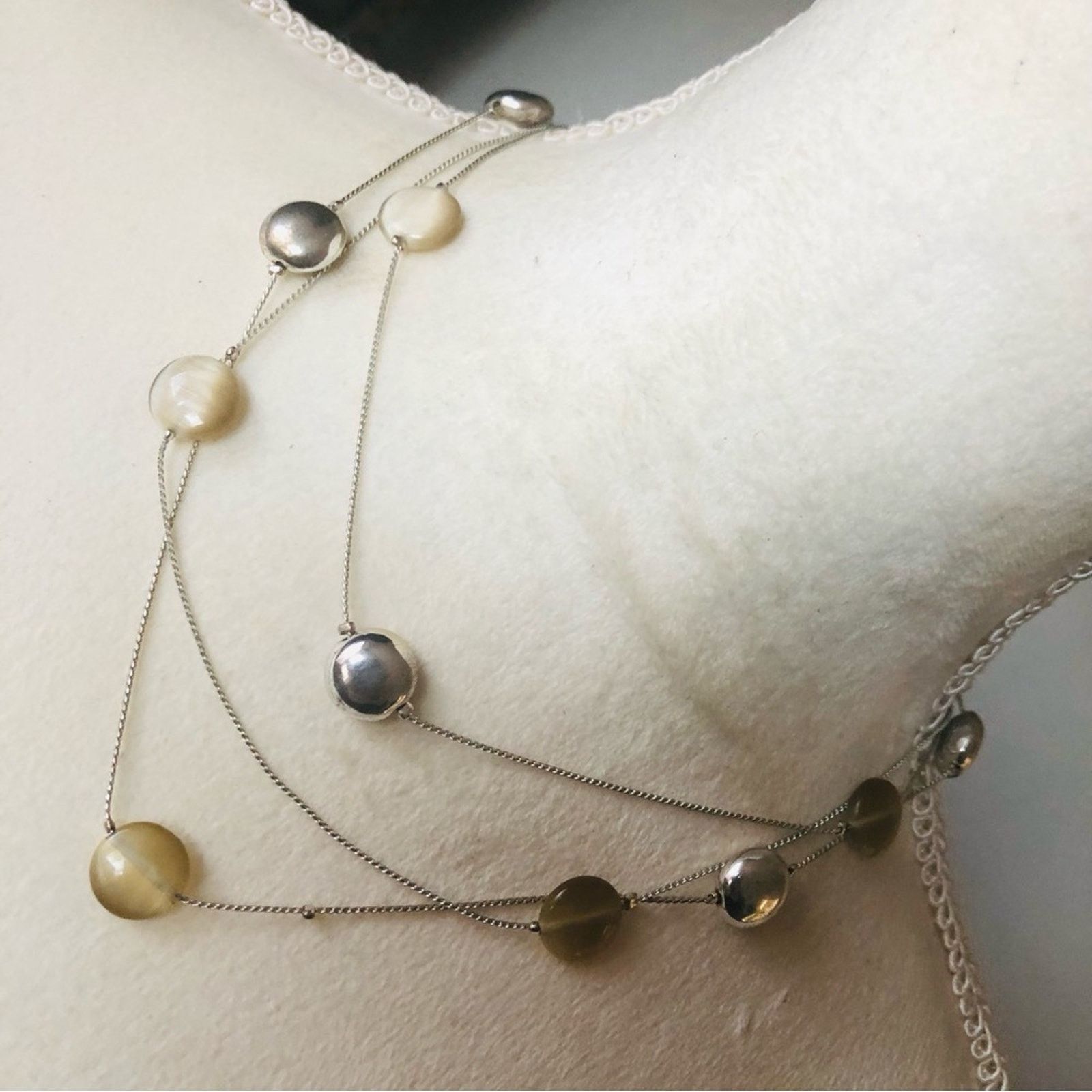 Jewelry Triple strand beaded silver chain necklace Size ONE SIZE - 1 Thumbnail
